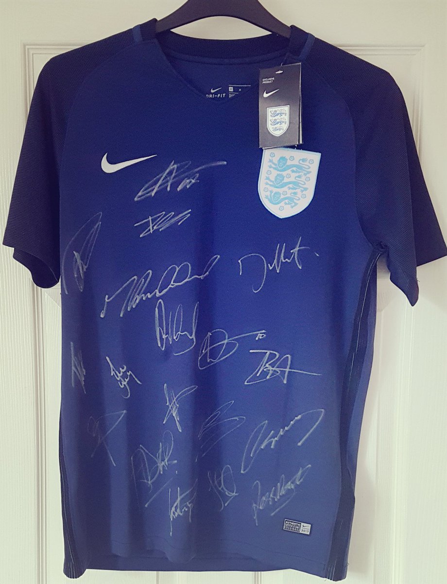 The Daniel Wilkinson Foundation tweet media