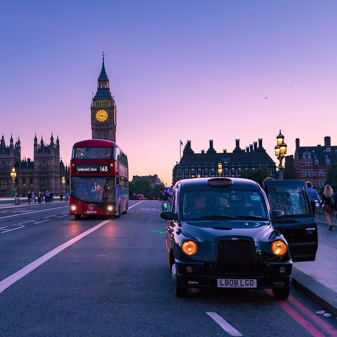 While you are in London, why don't you choose the iconic red bus or the old fashion local cab to ride around? #TheDiplomatHotel #London 
Photo credit
