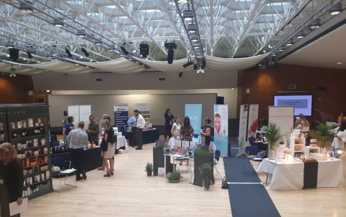 tancreamworld's tweet photo. Tancream ready to meet the buyer at @CongressCentre @SupplyAndBuy 
https://t.co/nvFqKW8QxG #TancreamonTour #WellnessWednesday #spftan https://t.co/C3xwFiizhB