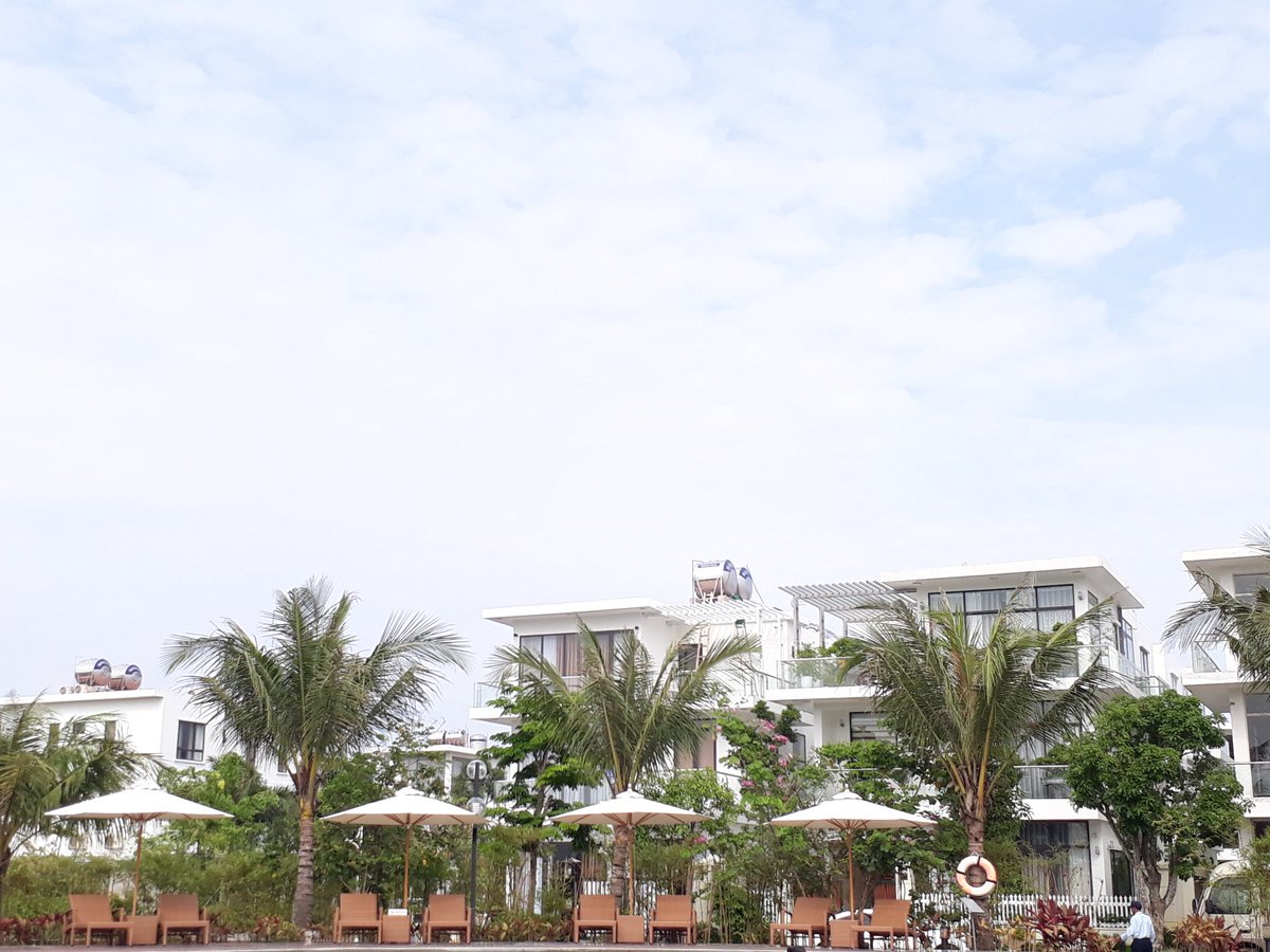HanggHanqq's tweet photo. FLC Samson, Vietnam.
It's so beautiful !!! https://t.co/h07hPvcVrB