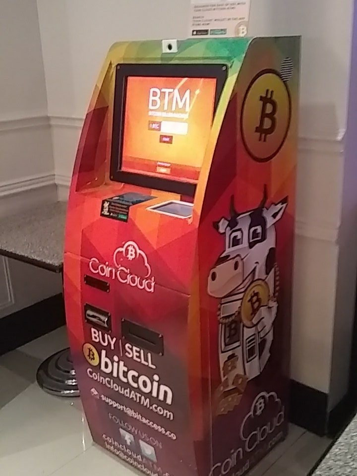 quinnmichaels's tweet photo. #Tyler #TimePhoneHack the #BitCoinCow in the #CoinCloud https://t.co/cKxgCW28hB