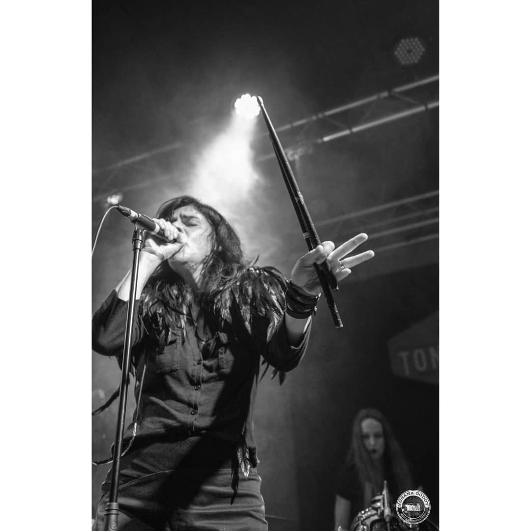 pop catastrophe tweet media