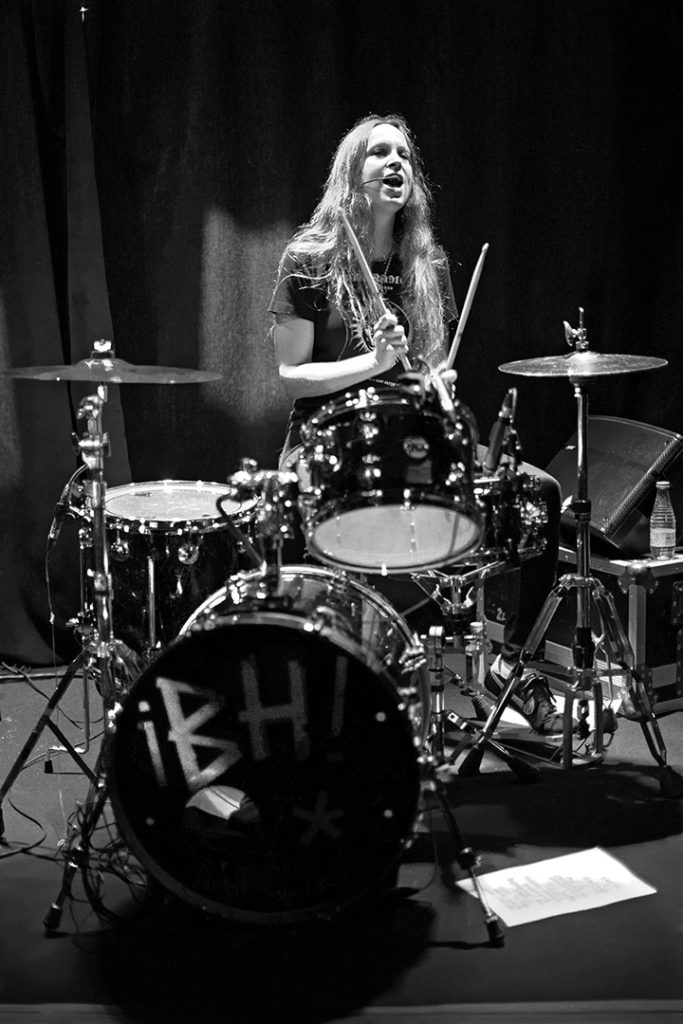 pop catastrophe tweet media