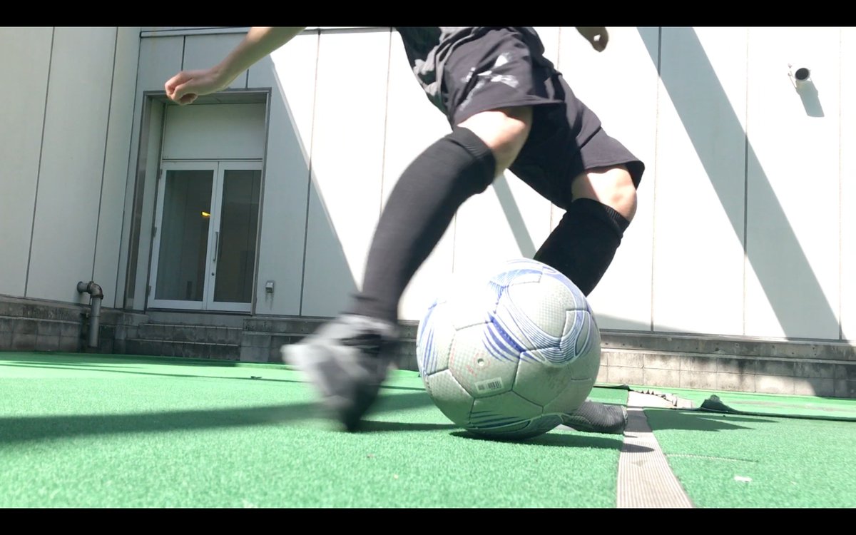 オカルト部 祝 日本初戦勝利 それにあやかって 笑 部活one では 本日は ウマヅラビデオ がサッカーの無回転シュートに挑みます 今日の19時キックオフ ウマヅラファンはぜひ T Co Adnehtwxyi 部活one ワールド オカルト部 祝 日本初戦勝利 それにあやかって 笑 部活one では 本日は ウマヅラビデオ がサッカーの無回転シュートに挑みます 今日の19時キックオフ ウマヅラファンはぜひ T Co Adnehtwxyi 部活one ワールド