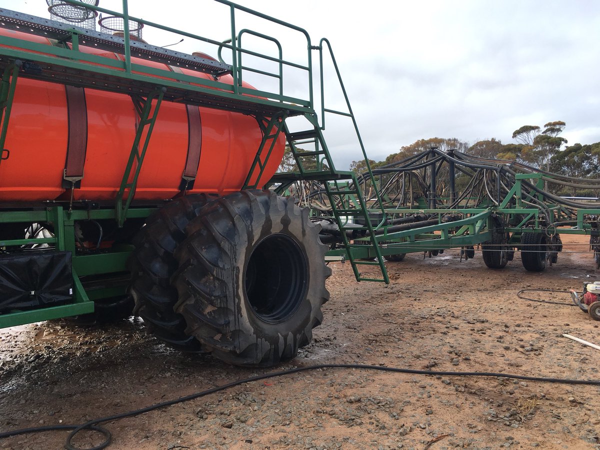 TimBarndon's tweet photo. Ahhh after seeding jobs 😴😴😅😅🧐🧐🤔🤔 #washherdown # afterseedingjobs #seeding2018 #wetpants #jacketweather https://t.co/twVMA7uWuT