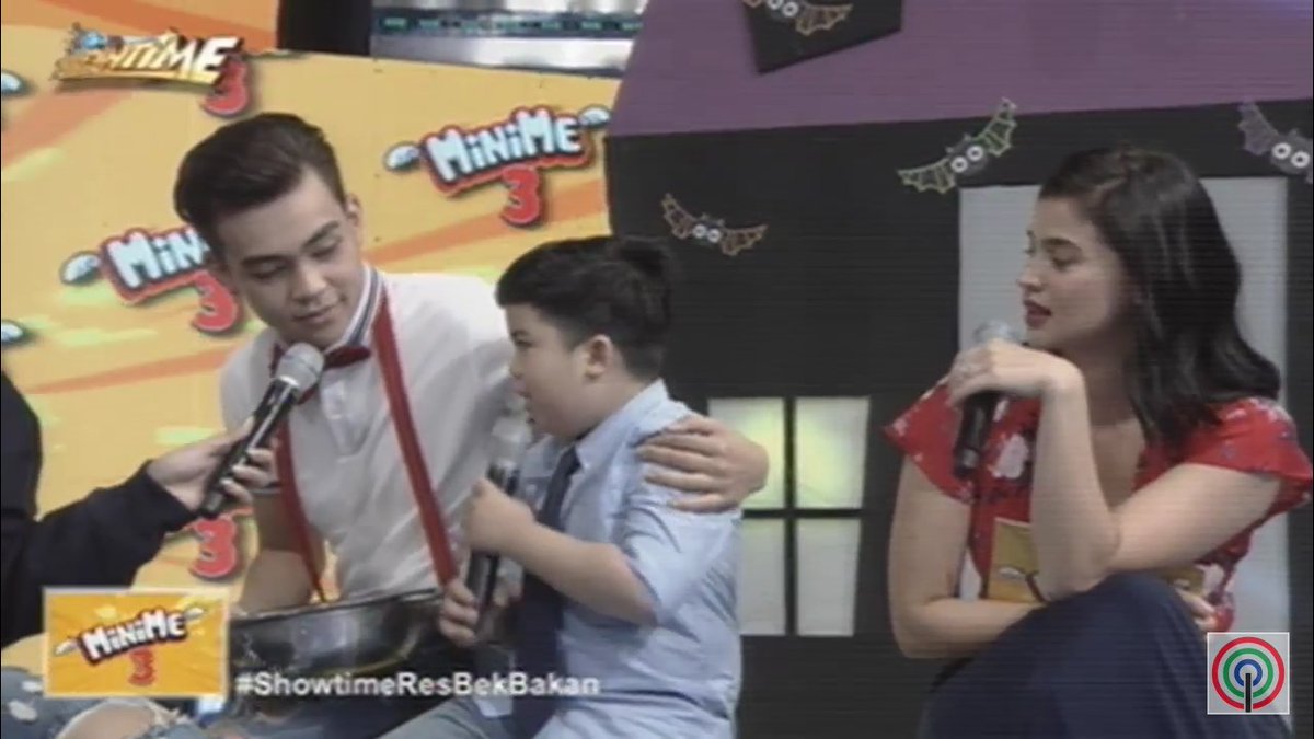 tineposadas's tweet photo. ang cute naman vitto @hashtag_Vitto miss you na
#ShowtimeResBekLaban https://t.co/2tc96jBwoM