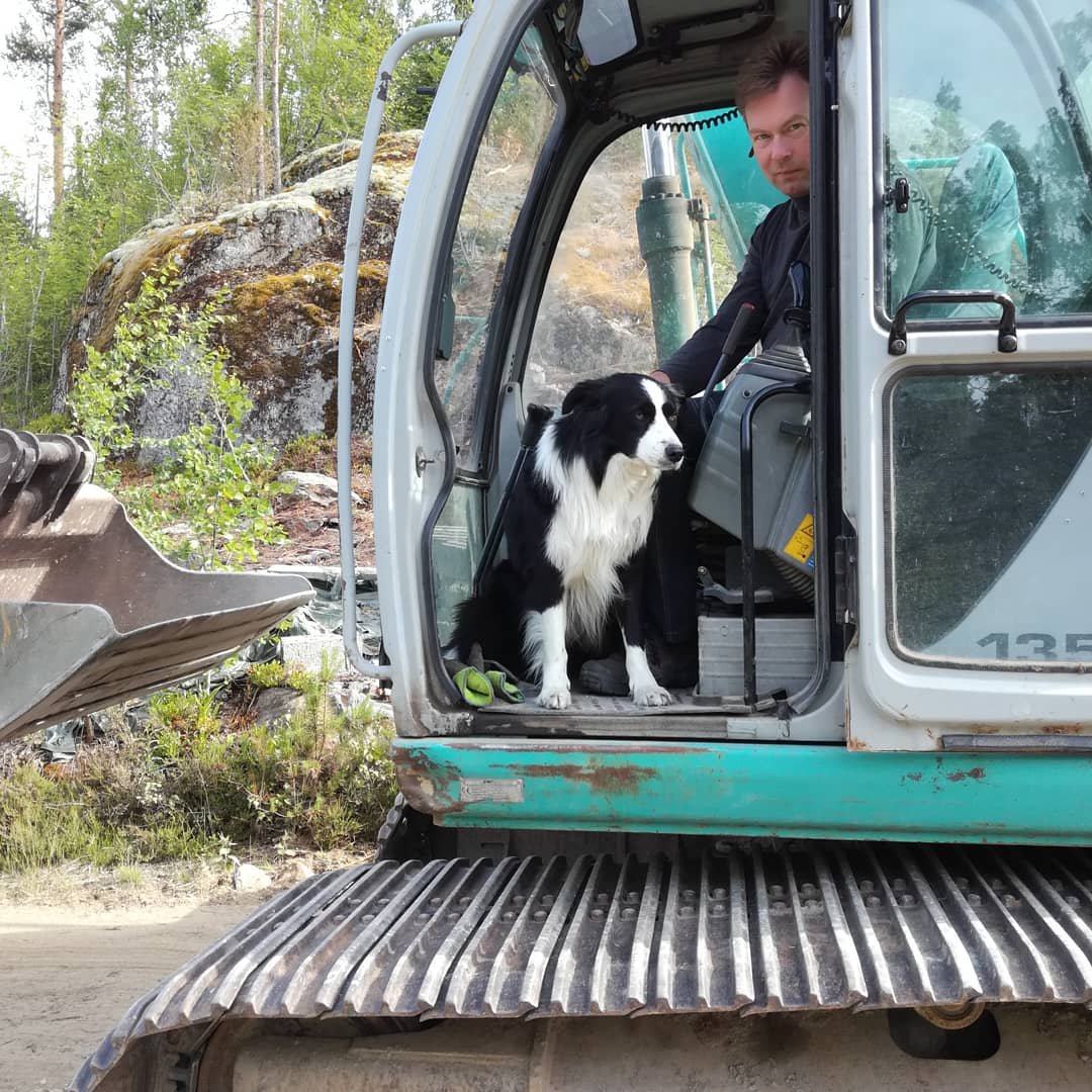 HePentt's tweet photo. #timppalive kesä on vauhdikasta aikaa 😜🚜 https://t.co/aanAEkr33H
