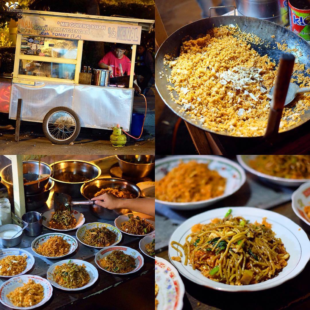 pegimakan's tweet photo. Mencicipi Seporsi Nasi Goreng Krengsengan Cak Tommy Surabaya https://t.co/uNulAm2Y09 https://t.co/1WBHrw9vIJ