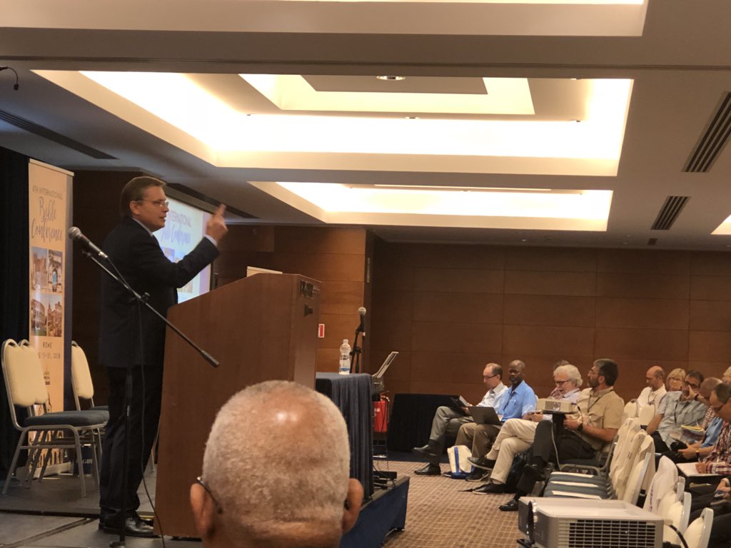 Cuando Dios nos da una comisión, Él no espera que seamos exitosos. Espera que seamos fieles (Is.6:9).
Pr. Arthur Stele - Vice president GC #4ibc