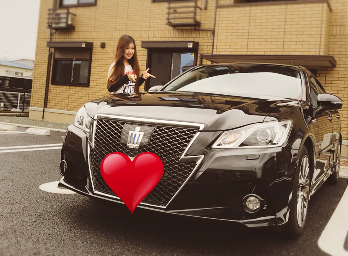 れみにゃん クラウンアスリートハイブリッド くっそかっこいい 旦那ちゃん良かったね W 自分の車かのように写メ撮るやつww T Co Pdglirhgha Twitter