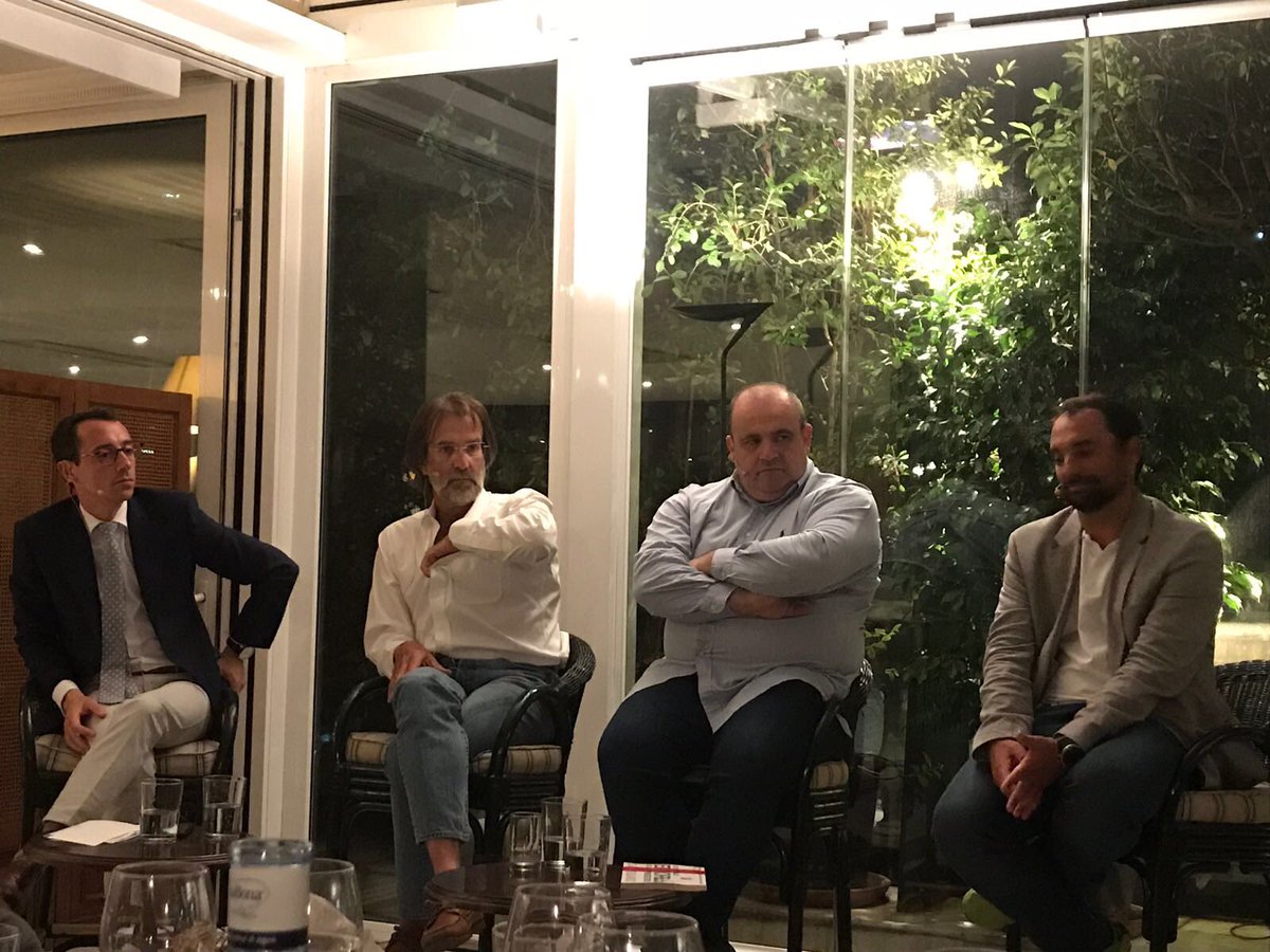 dani_visa's tweet image. #CEtalks cargado de reflexiones, experiencias y mensajes. Un verdadero placer escuchar en @Circuloecuestre a @luismcabiedes , @carlosblanco y @jemonleon que han superado con creces las expectativas. GRACIAS!
#inversion #startups #debate #emprendedores #inversores #circuloecuestre