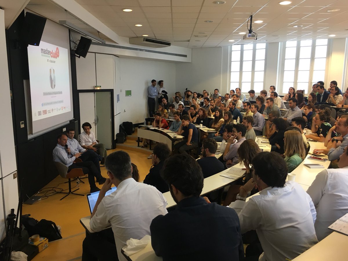 RE Paris tweet media