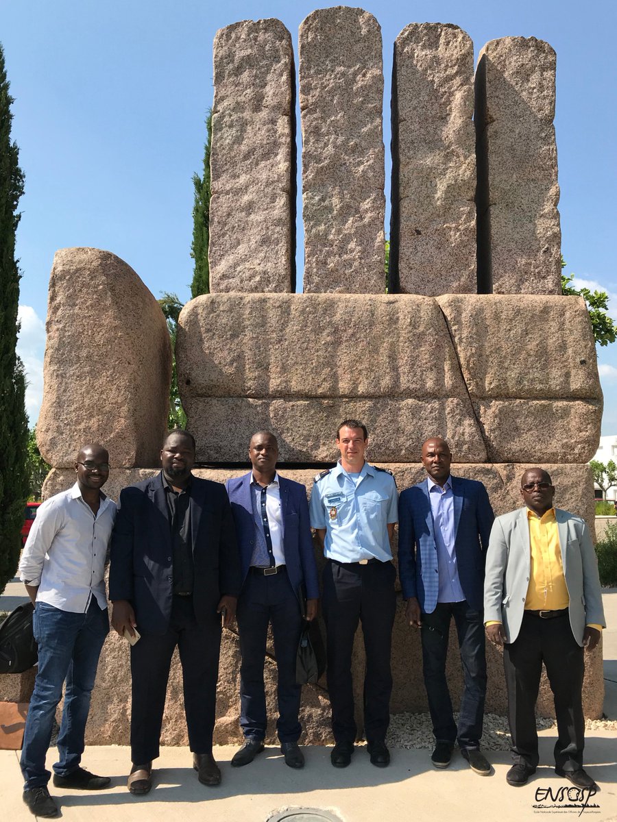 ENSOSP's tweet image. 🇧🇫Réunion de travail autour de la mise en place de formations supérieures de niveau Master avec l&apos;Institut Supérieur d&apos;Etudes de Protection Civile #ISEPC de #Ouagadougou (Burkina Faso).  Acteur majeur des problématiques de Protection Civile dans les pays d&apos;Afrique.