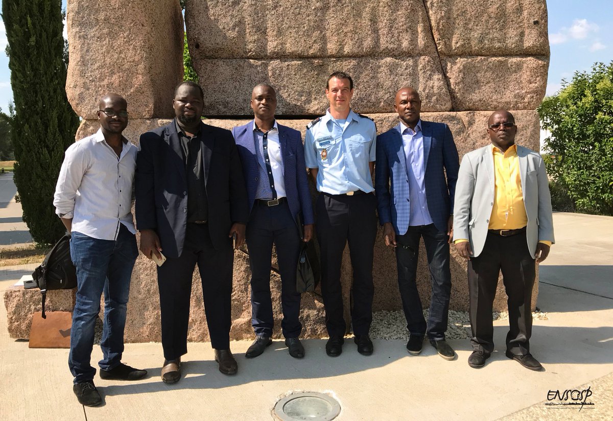 ENSOSP's tweet image. 🇧🇫Réunion de travail autour de la mise en place de formations supérieures de niveau Master avec l&apos;Institut Supérieur d&apos;Etudes de Protection Civile #ISEPC de #Ouagadougou (Burkina Faso).  Acteur majeur des problématiques de Protection Civile dans les pays d&apos;Afrique.