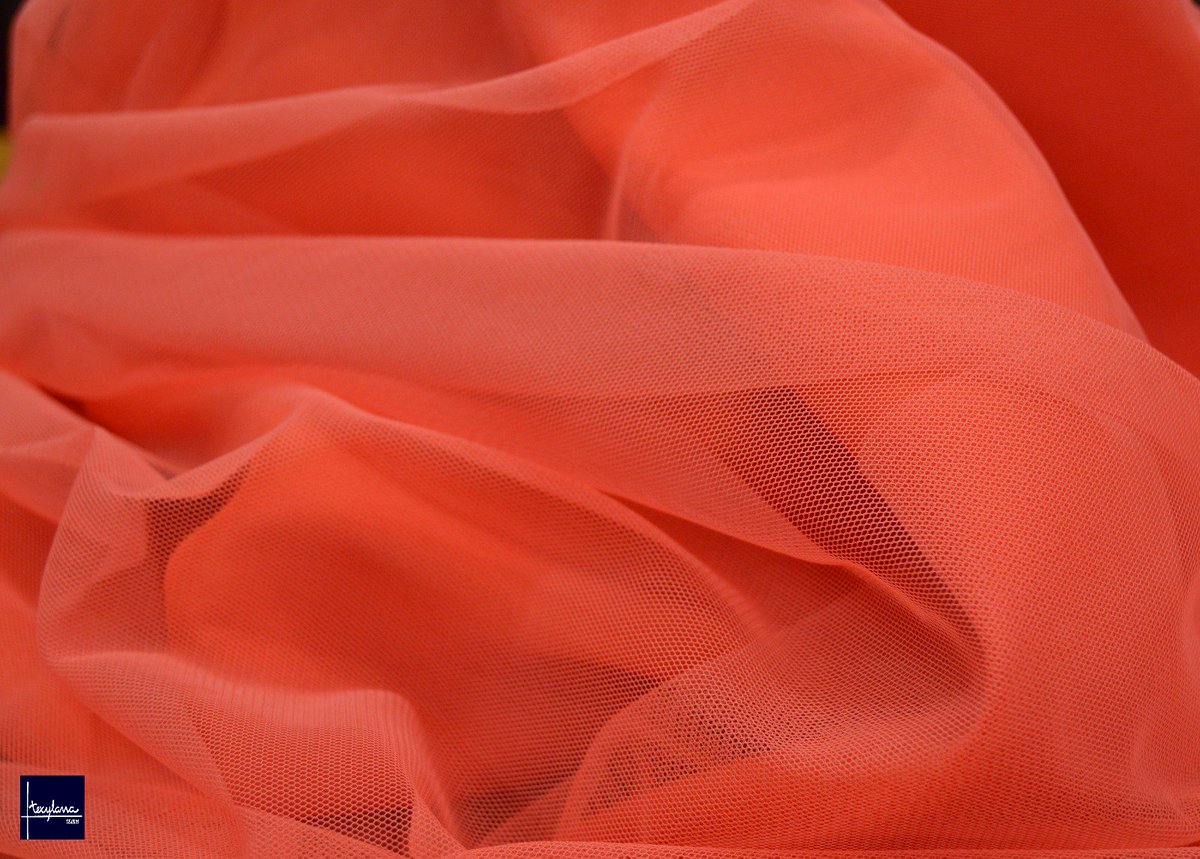 TejidosTexylana's tweet image. El coral 😍, sin duda, uno de los tonos que no pueden faltar nunca en nuestros armarios de verano.
Y tú, ¿tienes tu prenda coral? 😉

#ModaAMedida #Tejidos #Telas #Jaén