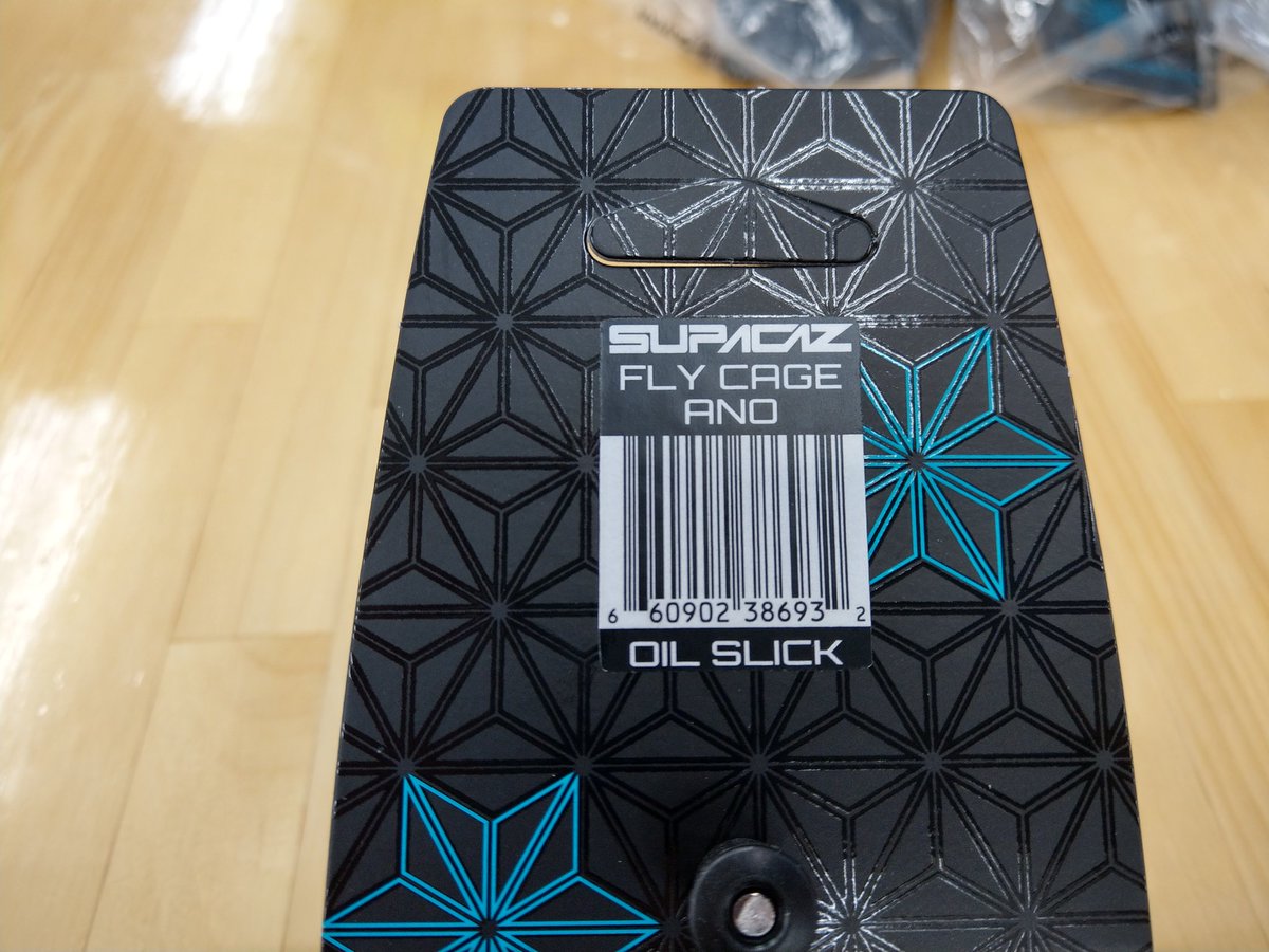 SUPACAZ FLY CAGE ANO OIL SLICK 今回の入荷の大本命オイルスリック