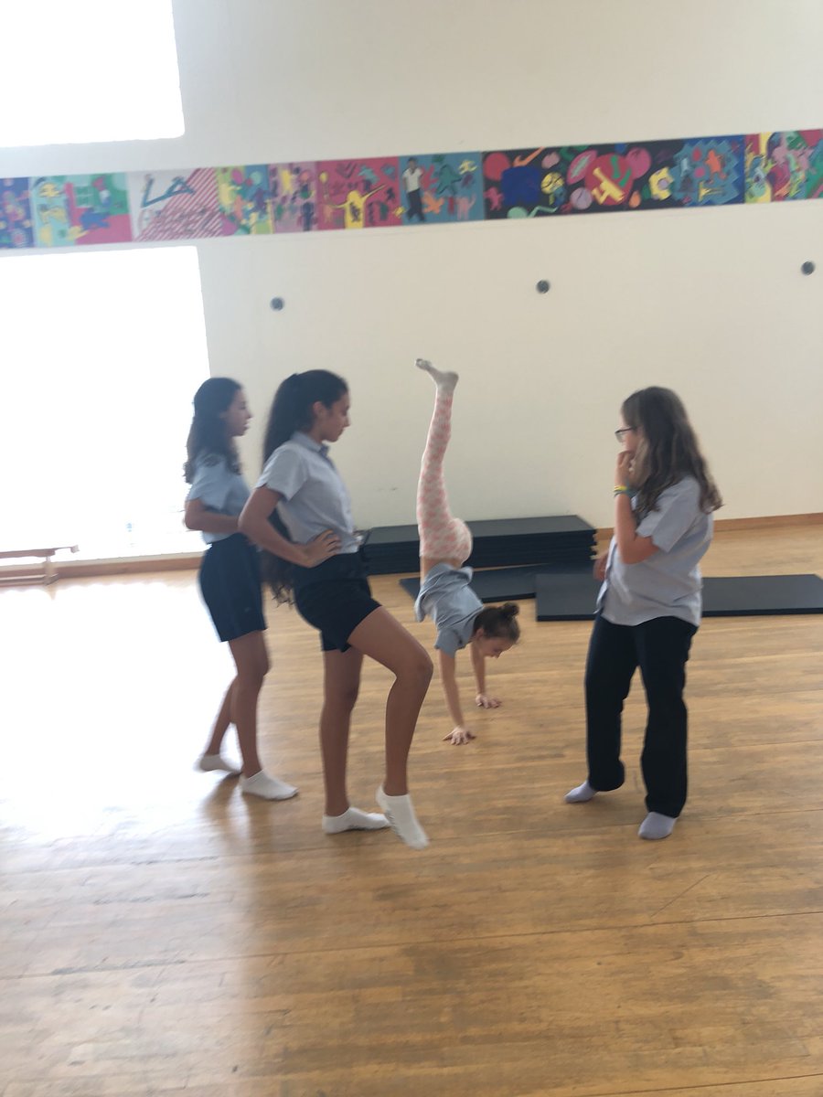 BSAKcentaur (@bsakcentaur) on Twitter photo Centaurs practicing for the dancology contest tomorrow at lunch! Come support your house 🎊🎊 Centaurs practicing for the dancology contest tomorrow at lunch! Come support your house 🎊🎊
