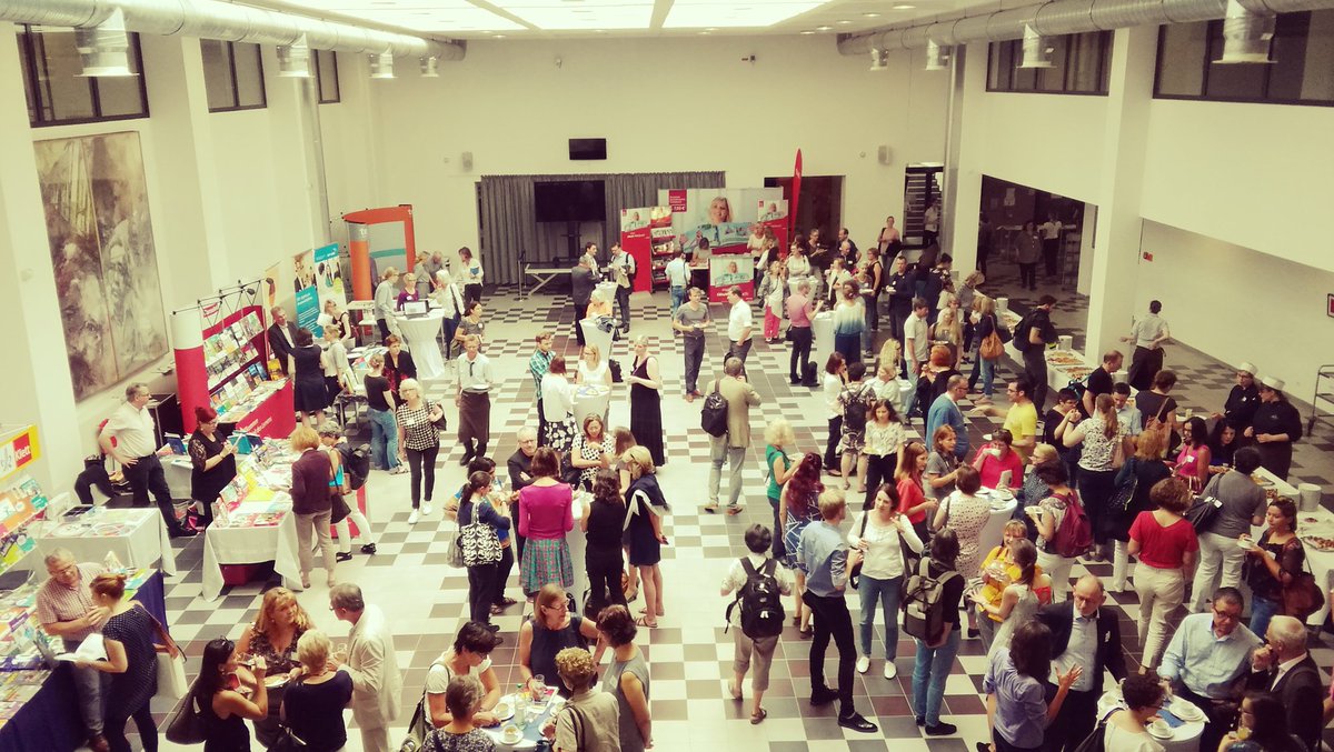 vhs_MTK's tweet photo. Wimmelbild. #vielfaltvhs #vhs https://t.co/38Aix4qszk