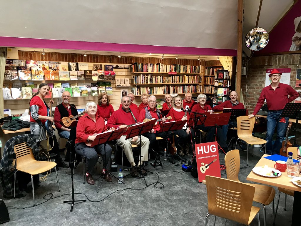 Hendred Ukuleke Group (HUG) will be performing outside The Bear 11am June 23rd in support of Marie Curie. Come and join in the singing! #wantagepresents #wantageartsfest #mariecurie