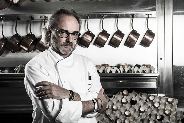 Una vita con il suo #lago nel cuore.
Che adesso vuole proteggere. A partire dalla sua #cucina sostenibile.

L'intervista di <a href="/mariellacaruso/">mariella caruso</a> allo #chef stellato <a href="/marcosaccochef/">marco sacco</a> , patron del #RistorantePiccoloLago e fondatore del #MovimentoGenteDiLago

wisesociety.it/incontri/mergo…