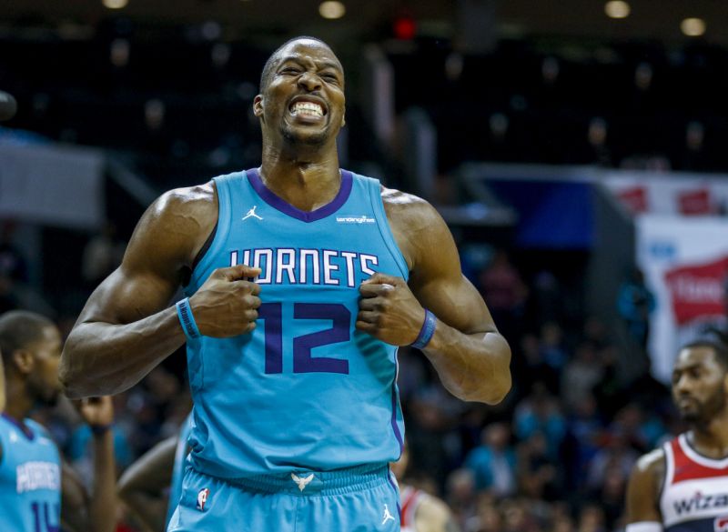 TheHoopCentral's tweet photo. The Charlotte Hornets Have Surprisingly Traded A Superstar For Timofey Mozgov

https://t.co/Xwutfv2Bx0 https://t.co/uYrCvZp3th