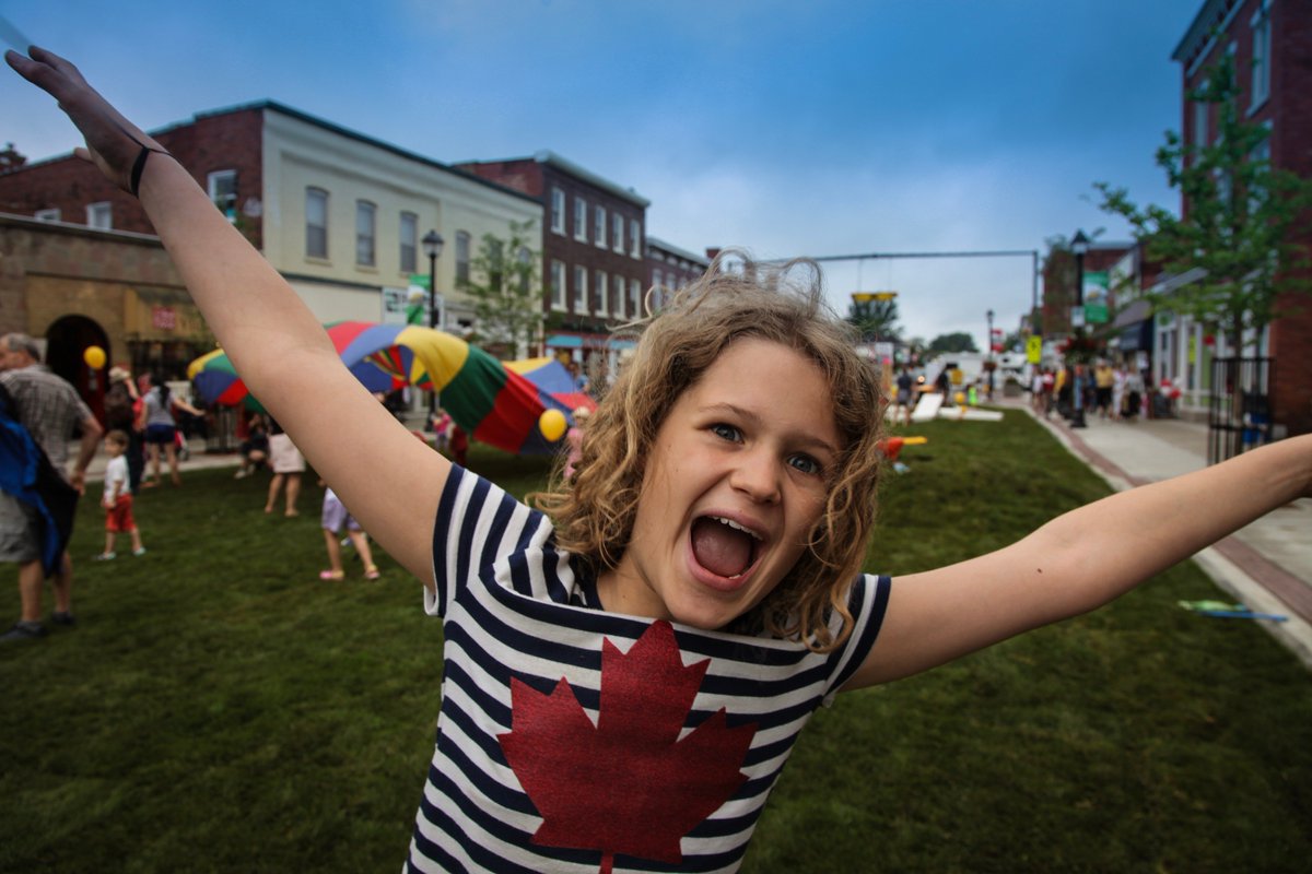 Don't miss this year's Come Alive Outside GREEN ZONE! Take your pic with the interactive art piece! Friends and family are going to wonder where you are! To find out what, you'll have to visit us on Main St. on Canada Day!
#CanadaDay #ComeAliveOutside #WentworthLandscapes