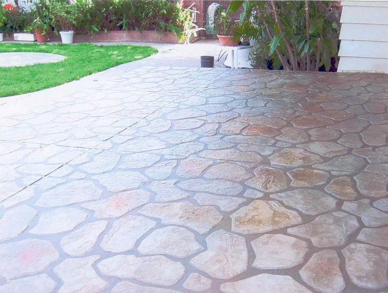 No more dull &amp; gray surfaces with stamped concrete. It's the best way to add colors, textures and patterns to your concrete. Call us @ (619) 443-2318 to learn more about your options.
SanDiegoDecorativeConcrete.com