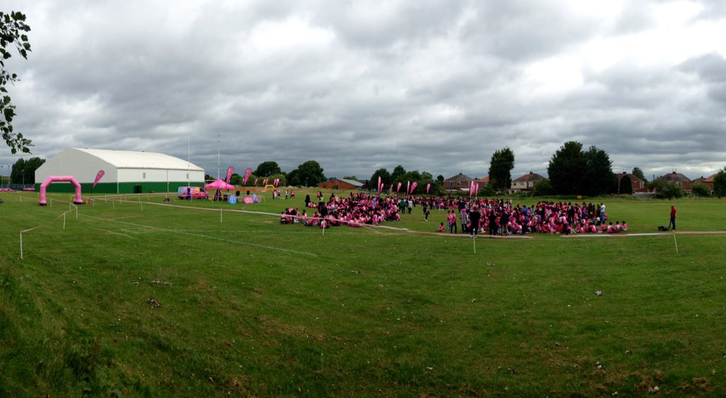 InspireTogeth3r's tweet image. Great to see so many children ready to run at @soarvalley16 @_GRFF #gettingactive @SVCPhysEd @mellorsport @SandfieldClose Rushey Mead Primary