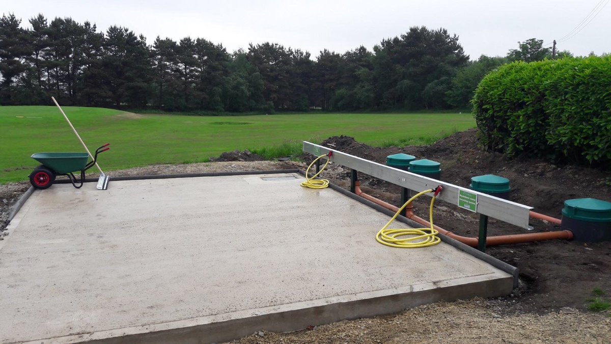 HighspeedGroup's tweet photo. A FANTASTIC SELF INSTALL BY THIS YEARS BTME PRIZE WINNERS @CroslandHeathGC by Richard Holmes Head Greenkeeper & his team! @BIGGA_BTME @BIGGANorthReg @Rob_Grn #ClearWaterWashPad #ThereIsAClearWaterNearYou #Stayingcomlpiant #SelfInstall https://t.co/W4sf5Lfazv