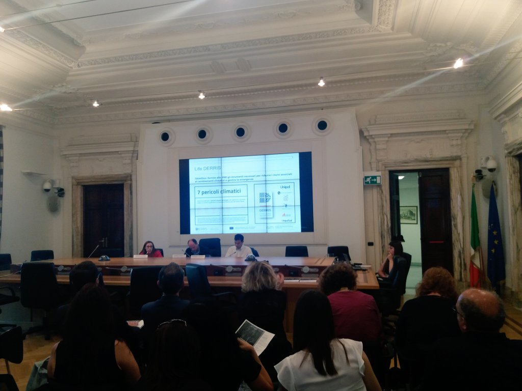 LifeDerris's tweet photo. Oggi a Roma si svolge il convegno #SOSACQUA organizzato da #Legambiente. La città di Torino presenta #LifeDerris e il percorso intrapreso x l'adattamento al #climatechange @Agende21 @comuni_anci @UnipolGroup_PR @LIFEprogrammeIT https://t.co/i7HjO29W5W