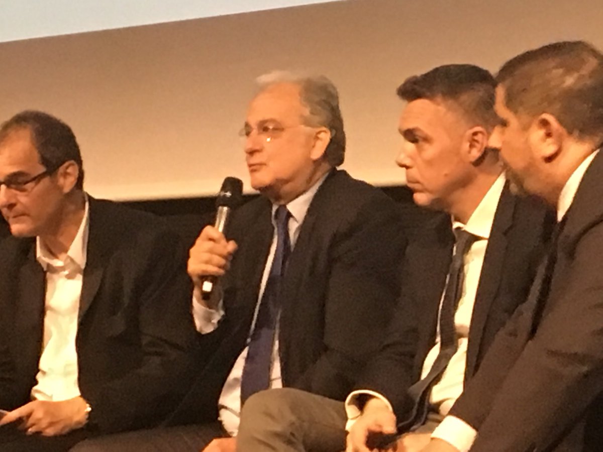 Excellente intervention de Claude Risac directeur relations extérieures Casino et ⁦<a href="/FCDfrance/">Fédération du Commerce et de la Distribution</a>⁩ sur la revitalisation des centres villes et en faveur d’une démarche volontariste pour y parvenir au colloque ⁦<a href="/medef/">Mouvement des Entreprises de France</a>⁩ sur développement économique des territoires