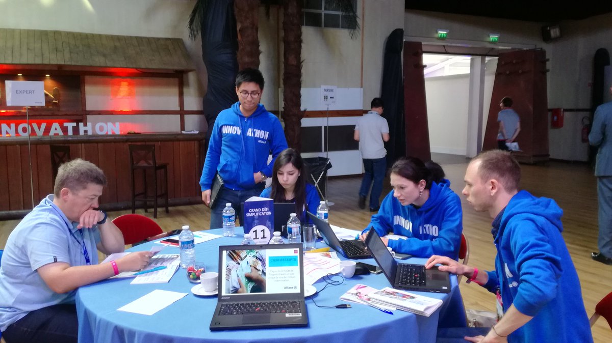 Corbill79675951's tweet photo. Cash receipts en pleine action .
#innovathon après les précieux conseils de nos challengers. KPMG et INCENTEEV. https://t.co/kaTMalwCyG