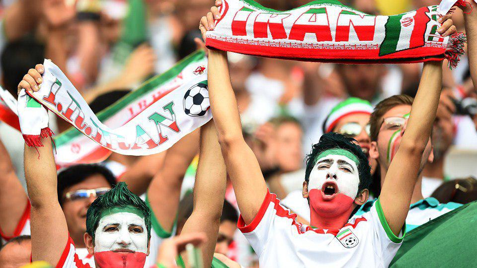 پخش زنده آنلاین مسابقات جام جهانی در رسانه های تحت پوشش ابر آروان
 رقابت ایران با اسپانیا 🇮🇷⚽️🇪🇸 امشب ساعت ۲۲:۳۰ 

صدا و سیما
live.irib.ir/?nol=123489
live.irib.ir/?nol=123503
باشگاه خبرنگاران    
yjc.ir/fa/live/tv3hd
yjc.ir/fa/live/varzesh

اپ آیو
tv.aionet.ir