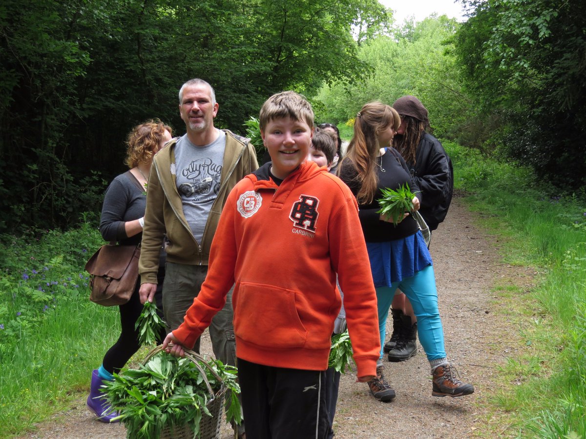 If you fancy a summer weekend of foraging, alongside a range of other super land-based skills workshops...then you will love the HedgeUcation July weekender at Crab apple farm in Shropshire. Fri 27th-Sun 29th
hedgeucation.org/events/july-we…