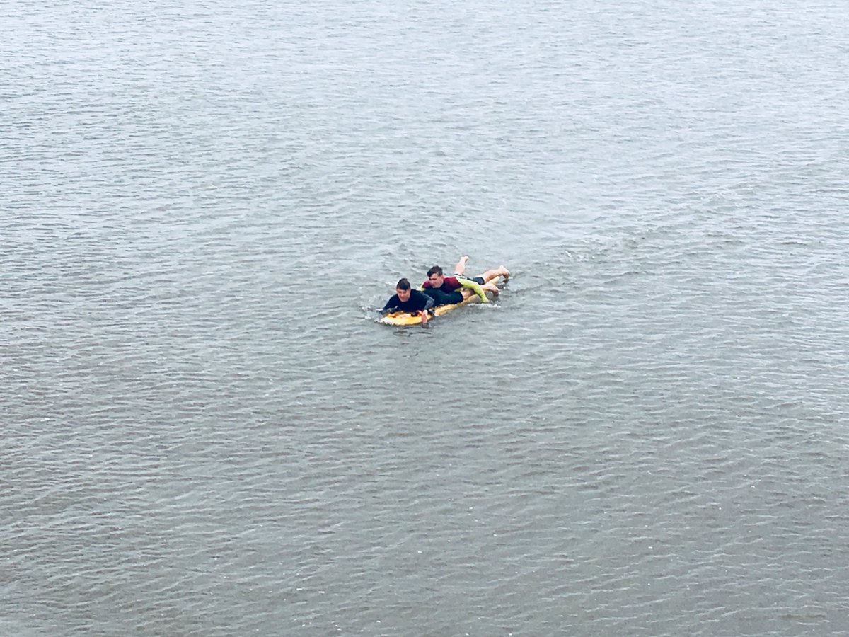 LifeguardsLincs's tweet image. Just tested the #lifeguards in #Skegness with a simulated drowning casualty... they spotted him and responded within seconds! Good work boys 🙌🏻 #training
