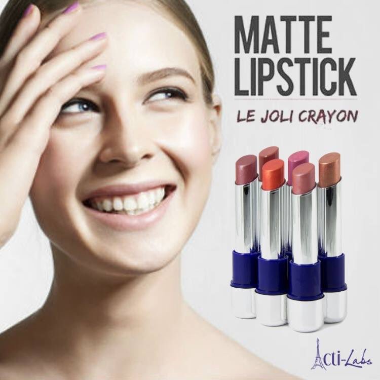 ActiLabs_'s tweet photo. A #makeup to be used just after brushing your teeth, the 'New Jolie Crayon' matte #lipsick in six different shades, creamy, smooth, so feminine.
Designed with Calendula and Vitamin E, its formula preserves the thin skin of the lips while embellishing and illuminating your face. https://t.co/sUmIBDPSAS