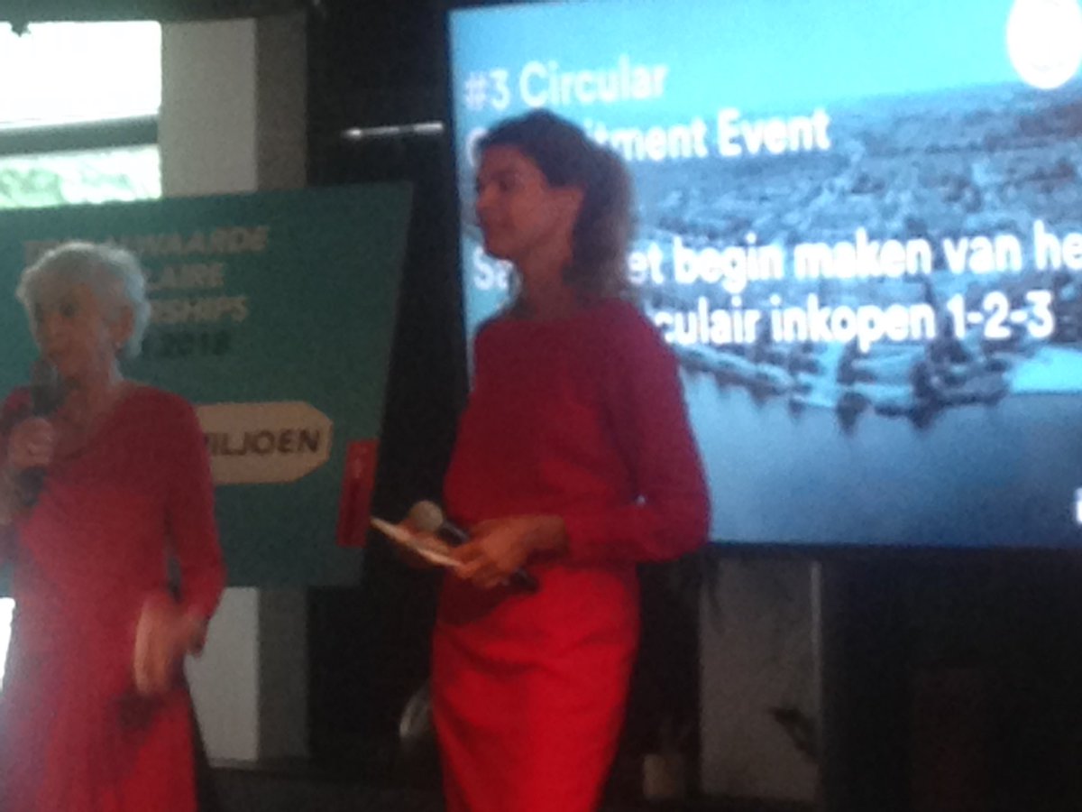 Historisch moment, grote ondernemingen tekenen voor 100mio euro contracten voor circulair inkopen #stodr