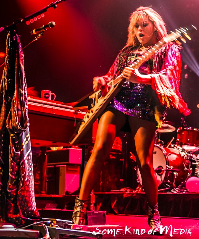HAPPY BIRTHDAY GRACE POTTER!!! 