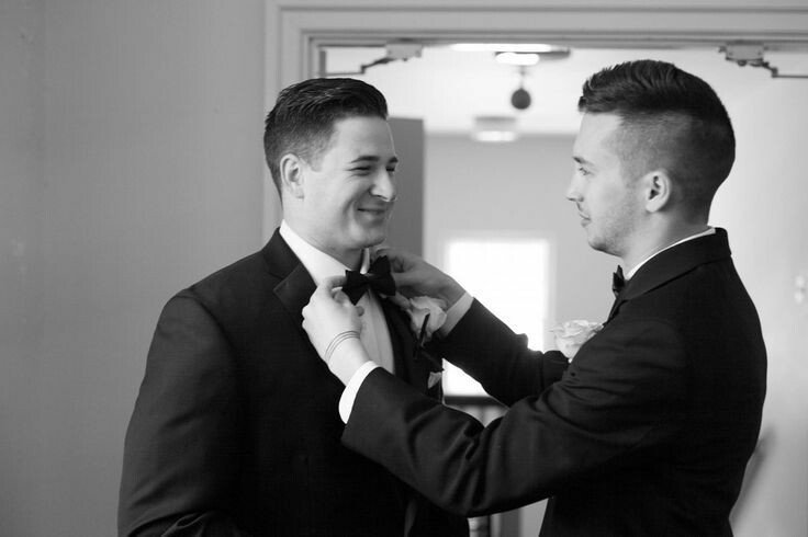 wednesday_7's tweet photo. #TeenChoice for #ChoiceRockArtist is @twentyonepilots 
twenty øne piløts are not only Tyler &amp; Josh https://t.co/7hGwbB7YBo