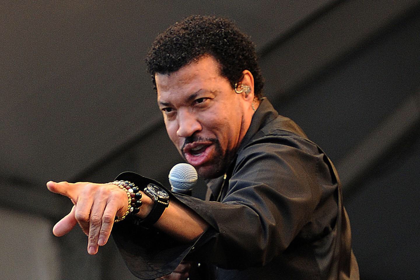 Happy Birthday, Lionel Richie! 