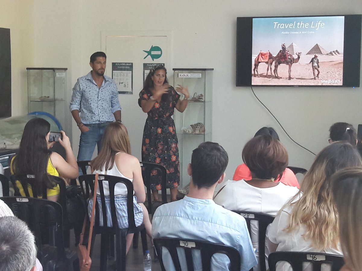 malagaimfe's tweet photo. #PopUpIMFE Hemos invitado a @TravelTheLife @javicubo nos cuentan su experiencia como #influencers ¡qué interesante!! 👍👍 https://t.co/kqvYThzUq0