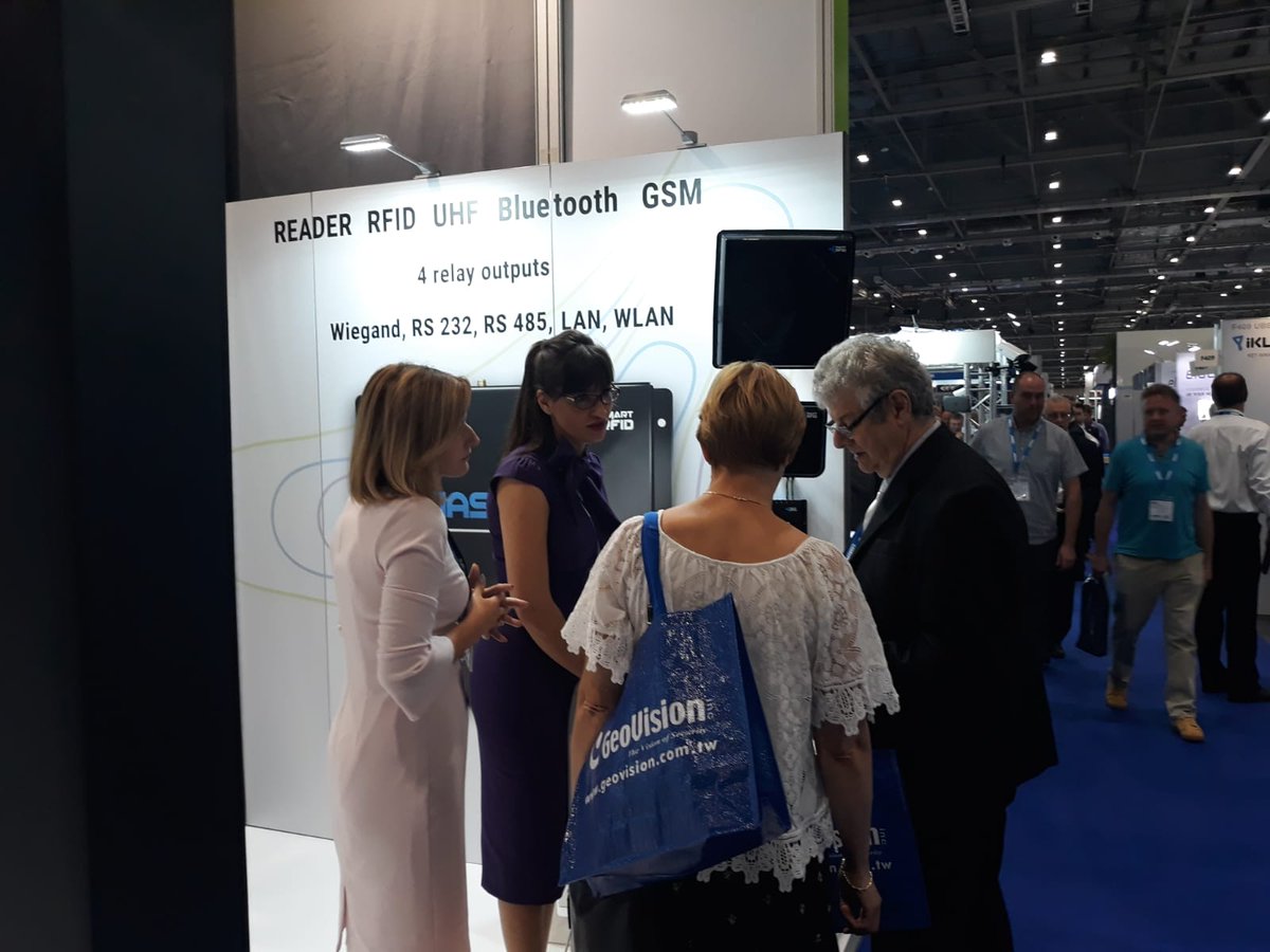 Smart_RFID's tweet image. Karolina Kozłowska and Monika Bandura are extremely busy at #IFSEC2018 in London, presenting Evacuation Management System and SMART RFID car park management system.
Visit us at F518 stand!
#RFID #accesscontrol #carpark #parking