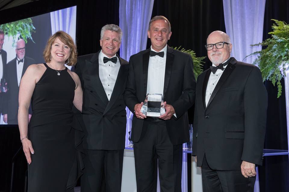 ThomasProctorMD's tweet photo. Honored to represent #ketteringmedicalcenter (13 time winner amd #sycamoremedicalcenter (9 time winner) @IBMWatsonHealth #top100hospitals ! https://t.co/9Abvy78wtG
