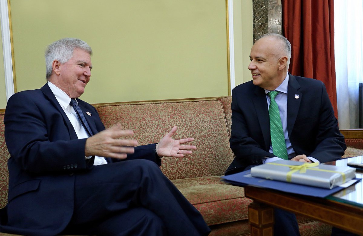 Градоначелник Београда Зоран Радојичић примио је данас у Старом двору амбасадора САД у Србији Кајла Скота. Амбасадор Скот је честитао Радојичићу на избору. Градоначелник је уверио амбасадора Скота да ће сарадња бити настављена на обострано задовољство и корист свих Београђана.