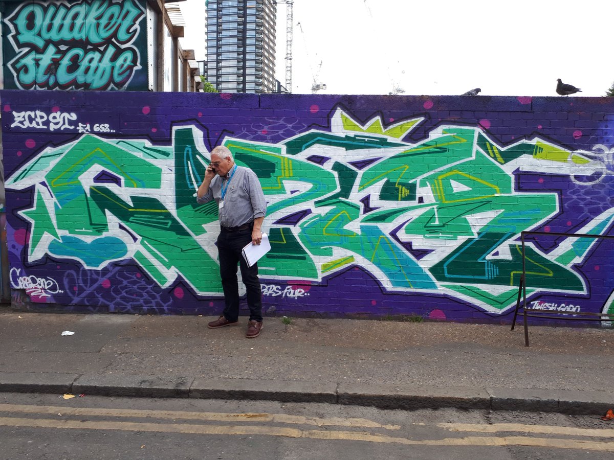 Any #graffiti #artists know who this is by on #whelerstreet? #ldnstreetart #ldngraffiti #london