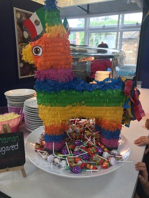 Notre Dame School tweet media