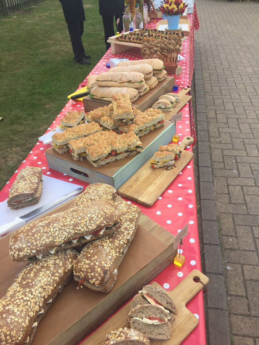 Notre Dame School tweet media