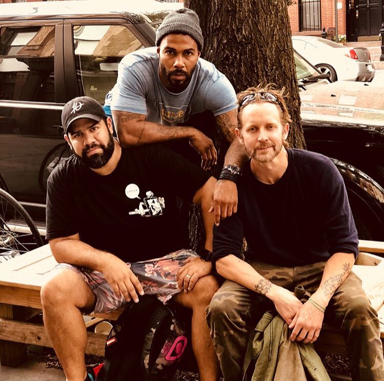 THUNDEROUSG's tweet photo. After an #LA project for @VaynerMedia #TeamThunderous hit the #BigApple to work with @OmariHardwick on his groundbreaking 1 Man Show. #HerO https://t.co/k2qCpjbEaQ