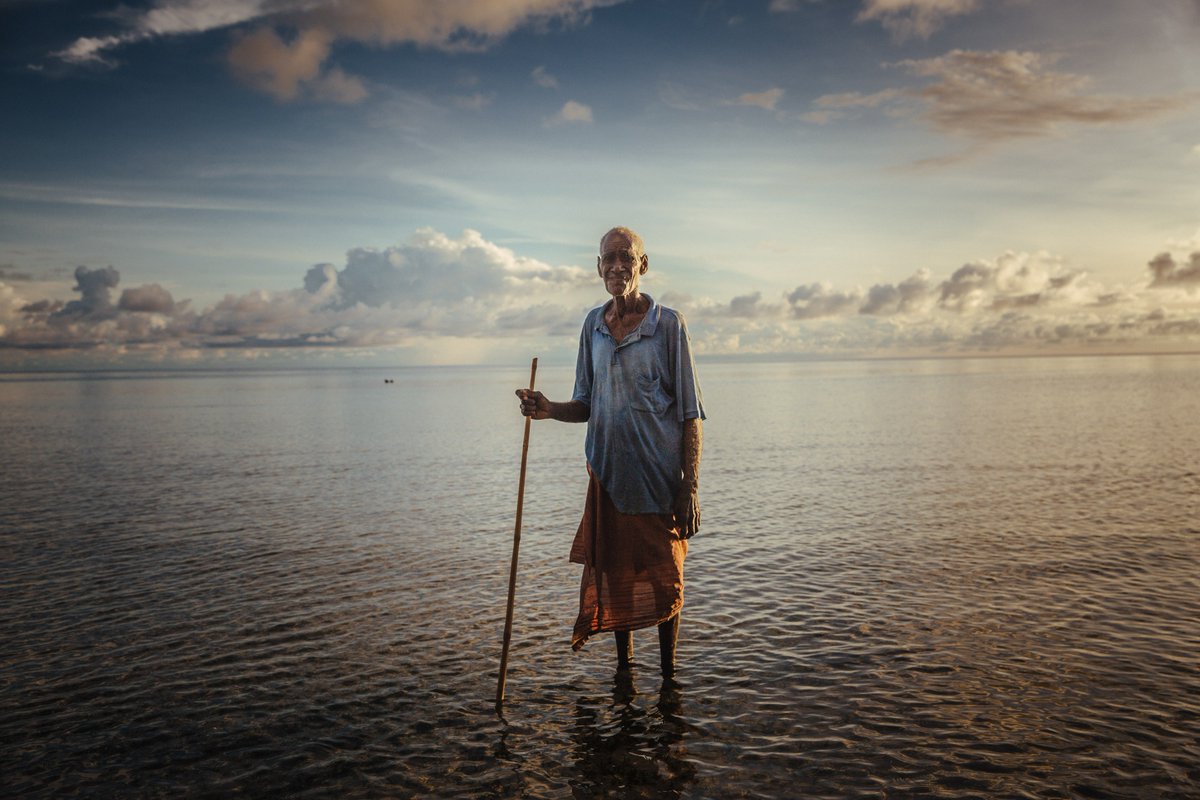 UNmigration's tweet photo. In 2017, 18.8 million people were newly displaced due to natural disasters and #ClimateChange.
That’s 1,500,000 people every month.
375,000 every week.
50,000 every day.
2,000 every hour.
33 every minute. https://t.co/3y0WZfsakr