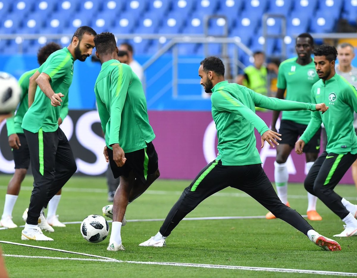 News_Brk24's tweet photo. صور🔴
.
.
جانب من تدريبات #المنتخب_السعودي قبل لقاء #الأوروغواي على ملعب #روستوف أرينا مساء اليوم.
.
.
#السعوديه_الأورغواي https://t.co/aGa6FObQLg